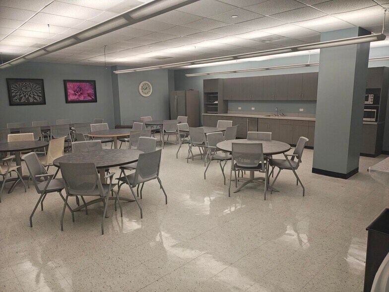 More Photos Of 1234 Market St, Philadelphia Office For Lease