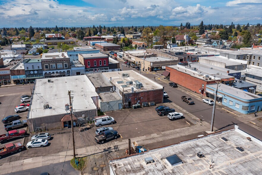 More Photos Of 707 S Main St, Lebanon Office For Lease