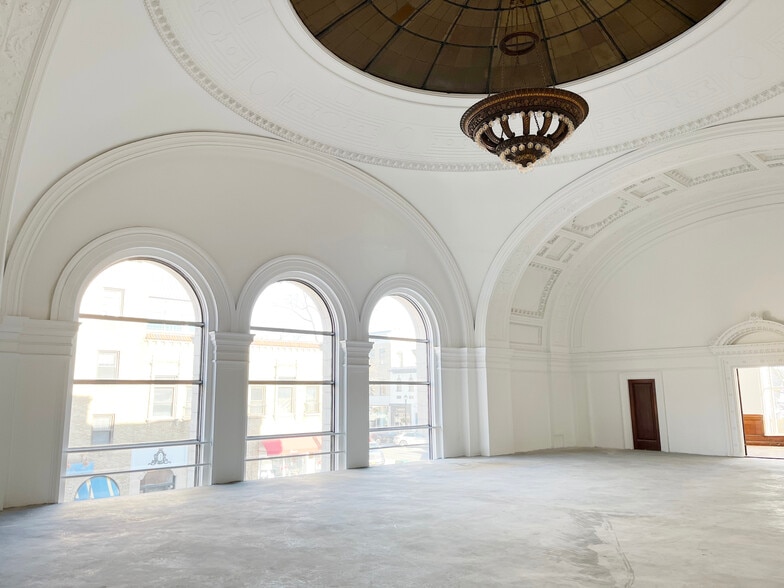 More Photos Of 240 Greenwich Ave, Greenwich Office For Lease
