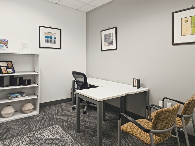 More Photos Of 1915 NE Stucki Ave, Beaverton Coworking Space