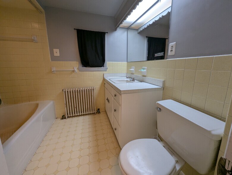 More Photos Of 2005 E Churchville Rd, Bel Air Freestanding For Sale