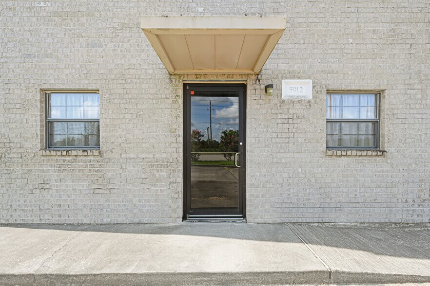 More Photos Of 5912 E FM-517, Dickinson Warehouse For Sale