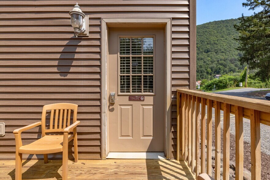 More Photos Of 392 Slate Run Rd, Slate Run Hospitality For Sale