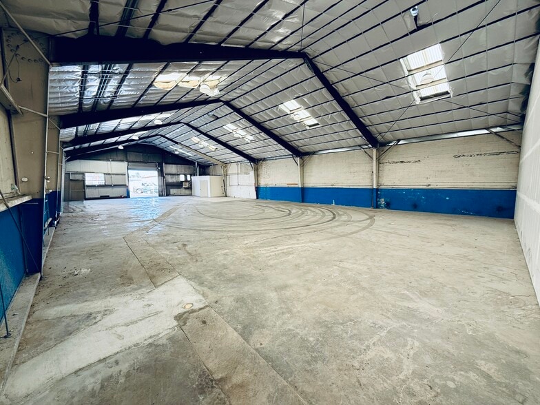More Photos Of 175-185 Market St, San Rafael Warehouse For Lease