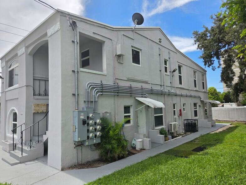 More Photos Of 120 SW 20th Ave, Miami Apartments For Sale