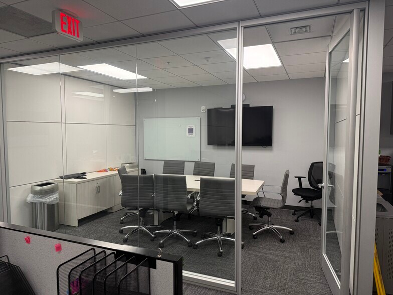 More Photos Of 1580 Sawgrass Corporate Pky, Sunrise Office For Lease