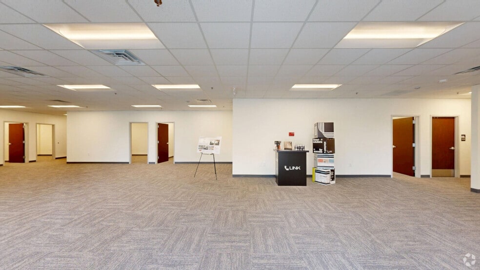 Primary Photo Of 4336 Federal Dr, Greensboro Unknown For Lease