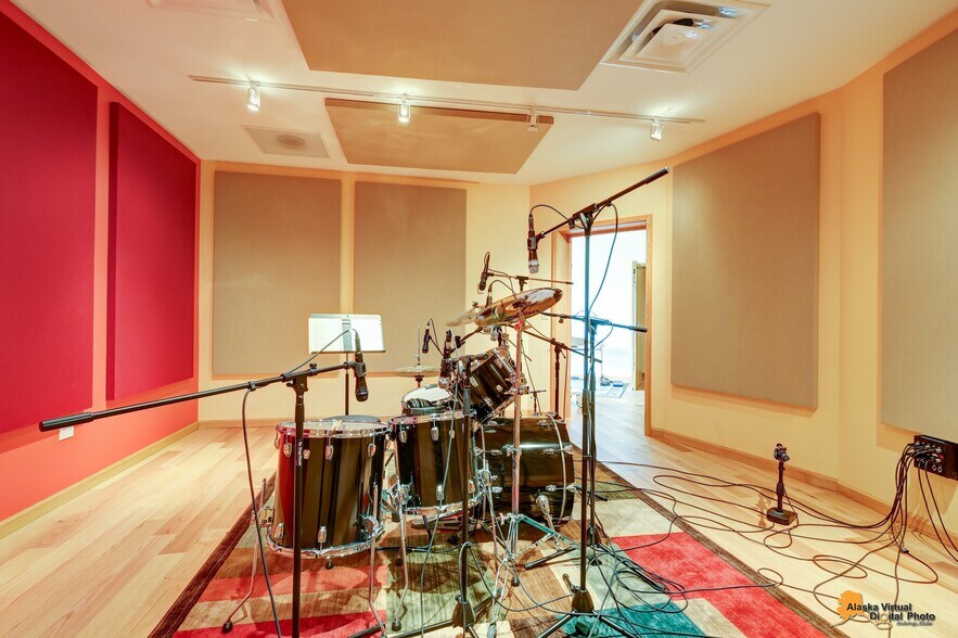 More Photos Of 1075 S Inner Springer Loop, Palmer Industrial For Sale