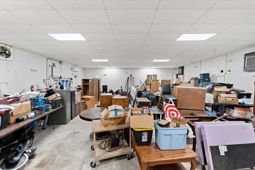More Photos Of 2546 US-101, Ilwaco Industrial For Sale