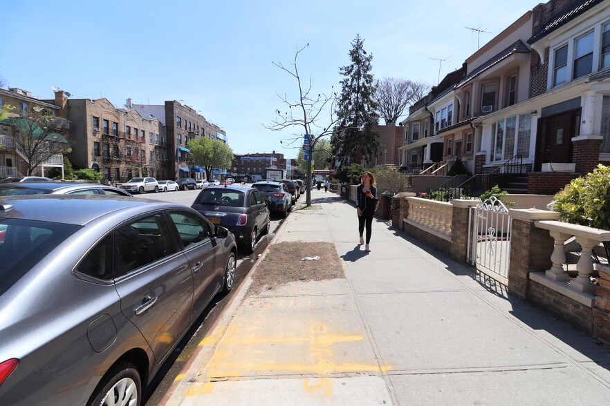 More Photos Of 352 86th St, Brooklyn Hospital For Lease