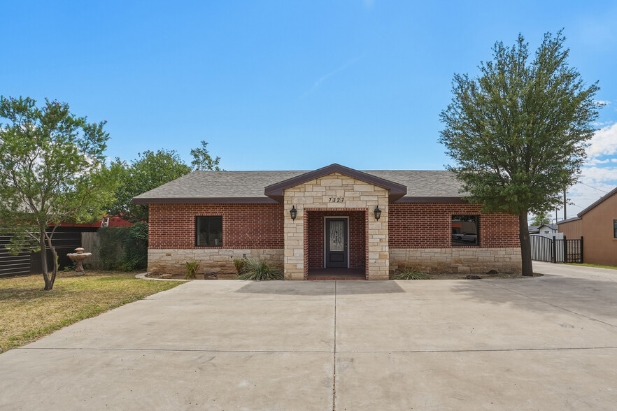 Primary Photo Of 7327 19th St, Lubbock Office For Sale