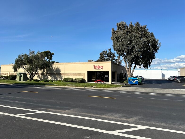 More Photos Of 3514-3544 Arden Rd, Hayward Warehouse For Lease
