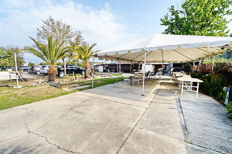 More Photos Of 4828 S Suncoast Blvd, Homosassa Restaurant For Sale