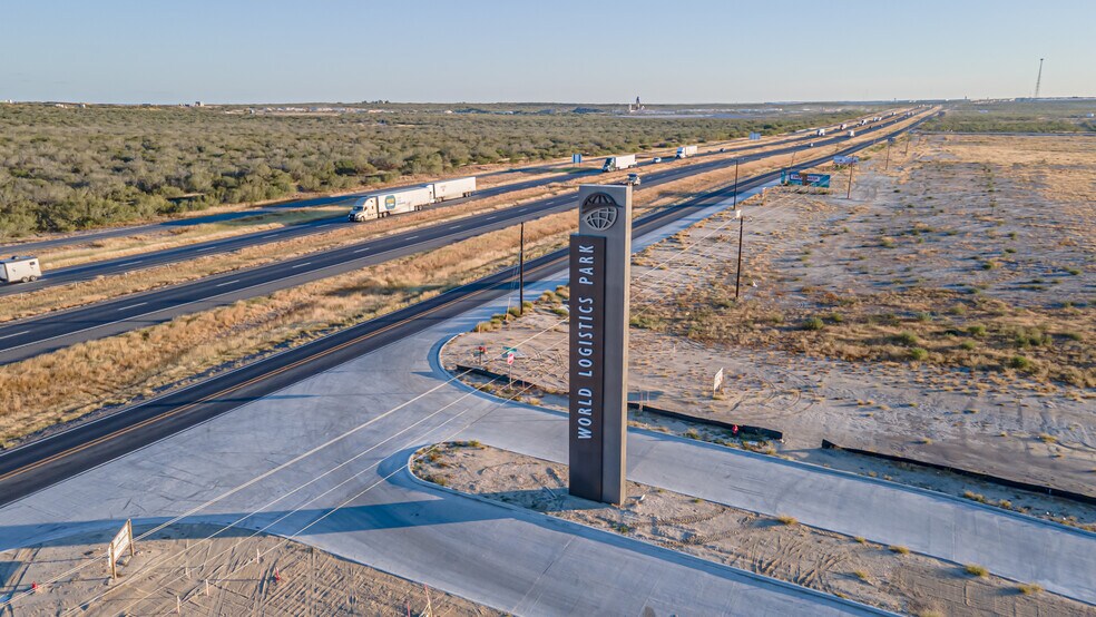 More Photos Of Maritime Loop, Laredo Warehouse For Sale