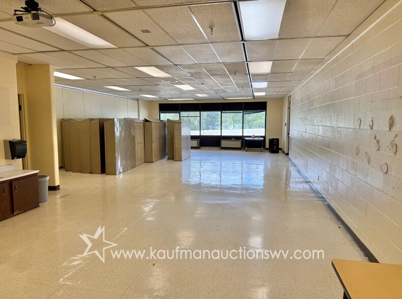 More Photos Of 410 Kennedy St, Elkins Schools For Sale