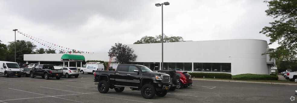 More Photos Of 3555 Veterans Memorial Hwy, Ronkonkoma Office For Lease