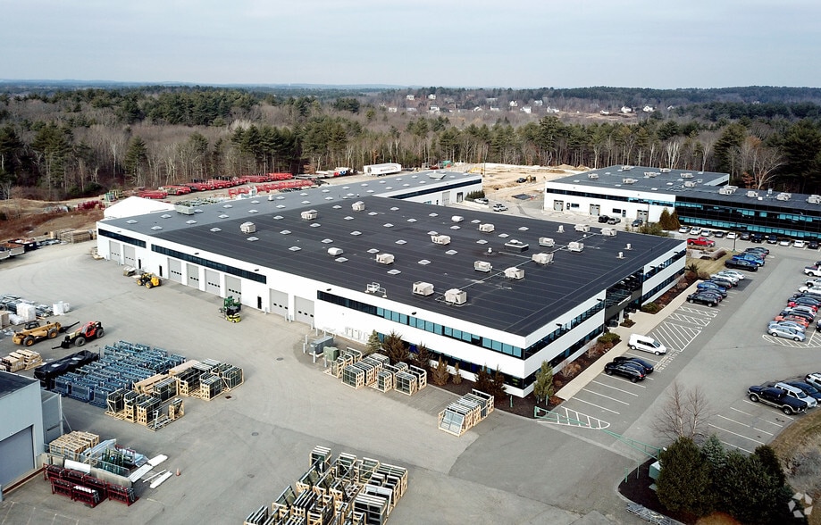 More Photos Of 428 Newburyport Tpke, Rowley Warehouse For Lease