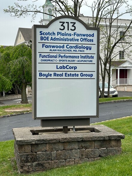 More Photos Of 313 South Ave, Fanwood Medical For Lease