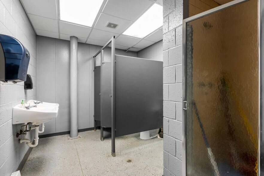 More Photos Of 2331 State Route 17C, Barton Manufacturing For Sale