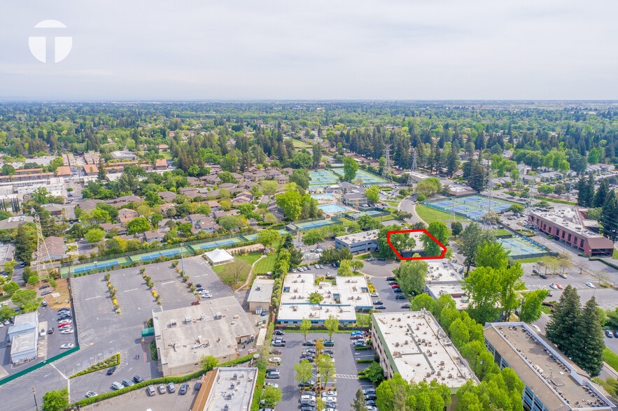 More Photos Of 109 Scripps Dr, Sacramento Office For Sale