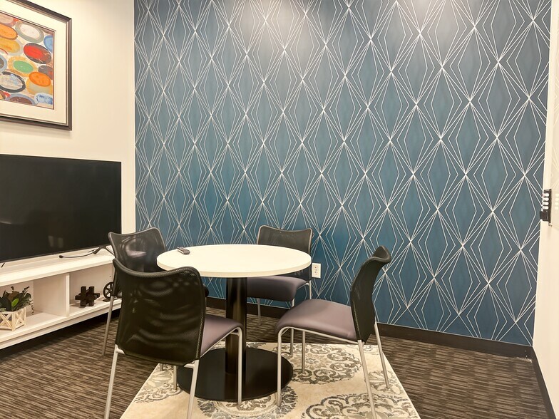 More Photos Of 3450 N Triumph Blvd, Lehi Coworking Space
