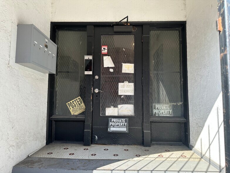 More Photos Of 11239 Superior Ave, Cleveland General Retail For Sale