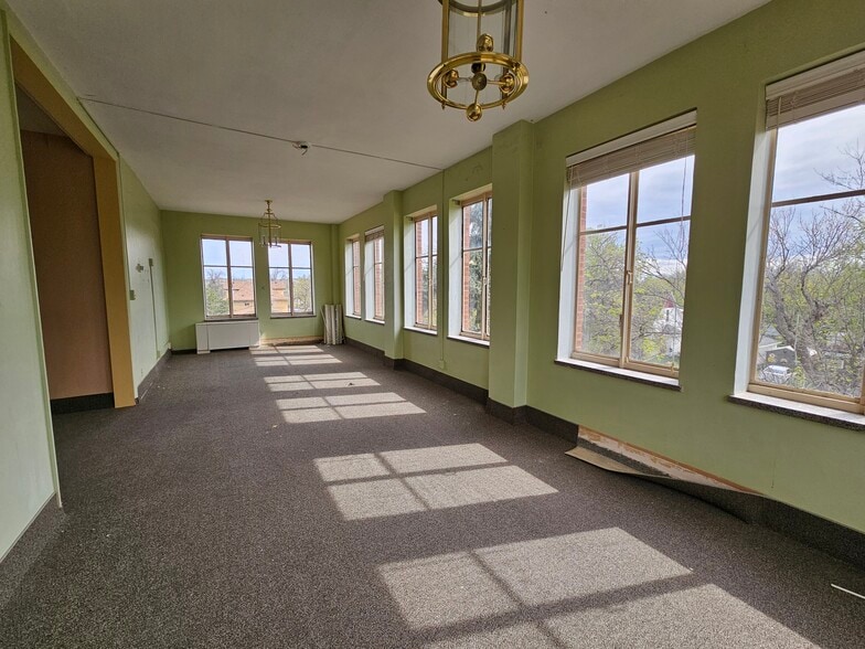 More Photos Of 1109 6th Ave N, Great Falls Assisted Living For Sale