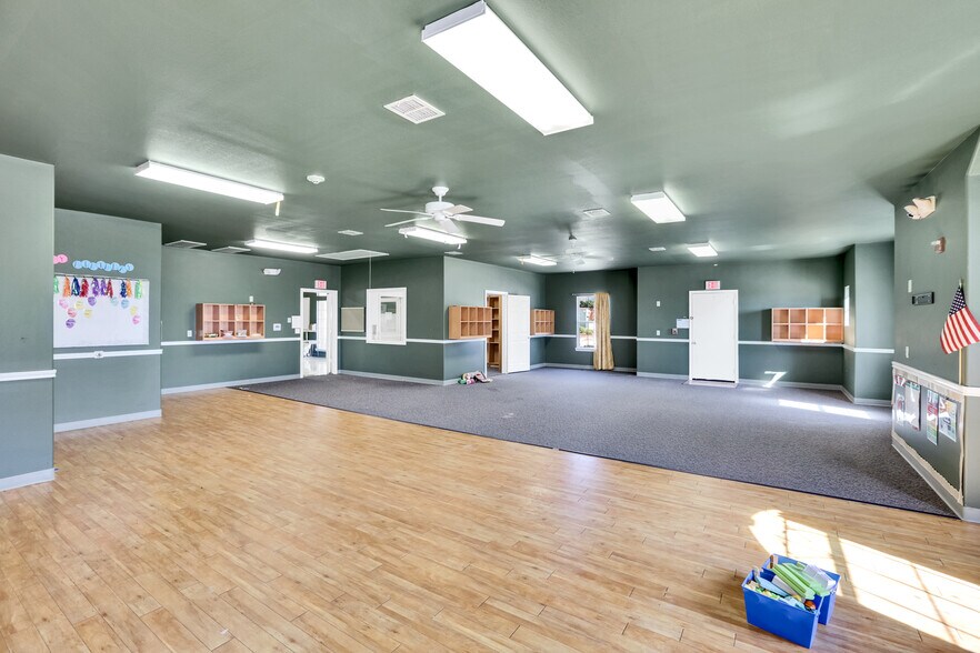 More Photos Of 4601 Huffines Blvd, Fort Worth Daycare Center For Lease