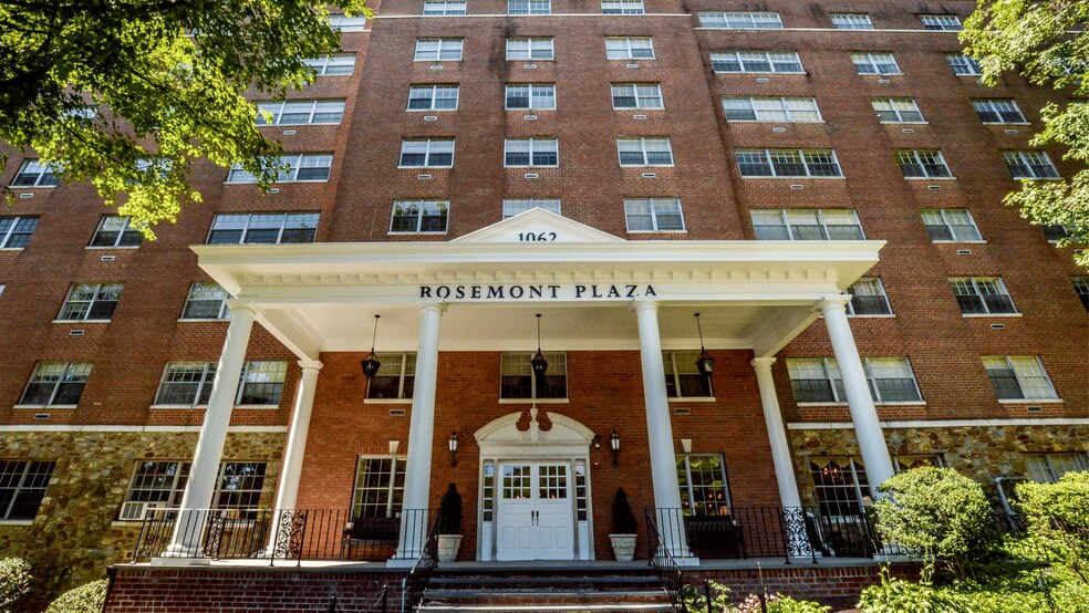 More Photos Of 1062 E Lancaster Ave, Bryn Mawr Apartments For Lease