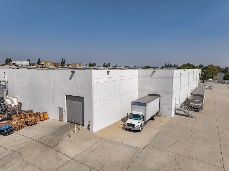 More Photos Of 1930 S Parco Ave, Ontario Industrial For Sale