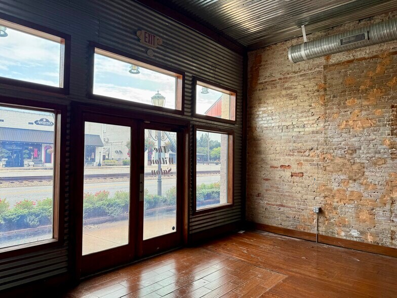 More Photos Of 117 Saint Joseph Ave, Brewton Restaurant For Sale