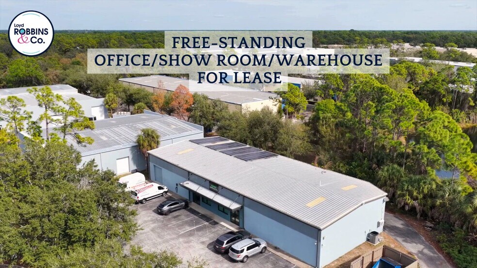 Primary Photo Of 351 Sand Pine Blvd, Venice Light Distribution For Lease