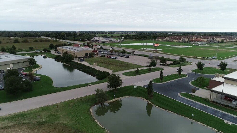 More Photos Of 4041 N Maize Rd, Maize General Retail For Lease