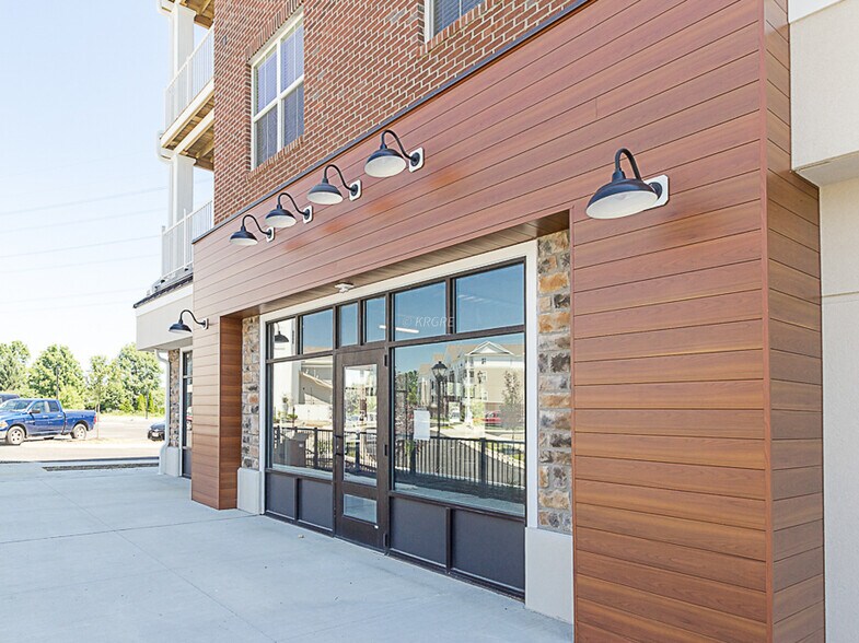 Primary Photo Of 5240 Franklin St, Hilliard Sports And Entertainment For Lease