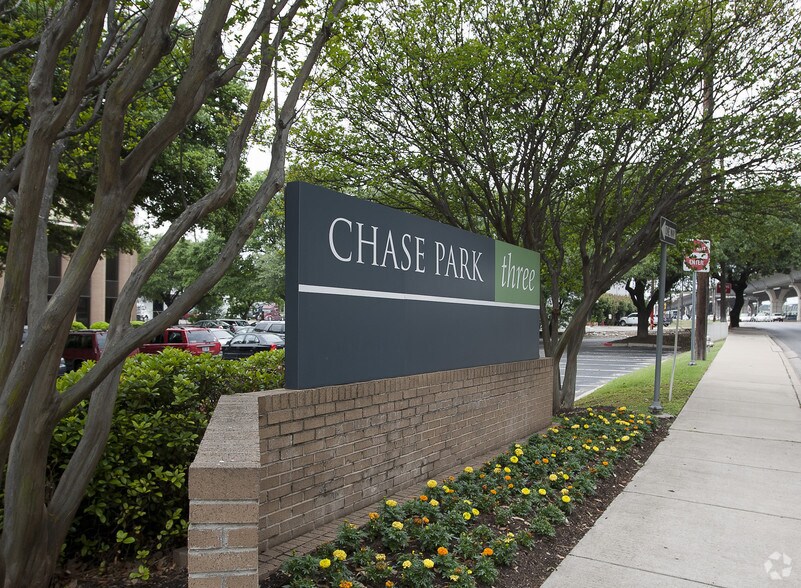 More Photos Of 7700 Chevy Chase Dr, Austin Unknown For Lease