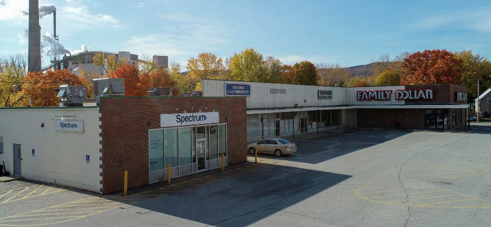 More Photos Of 1-36 Main St, Mexico Unknown For Lease