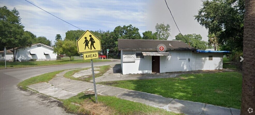 Primary Photo Of 2602 Corrine St, Tampa Loft Creative Space For Lease