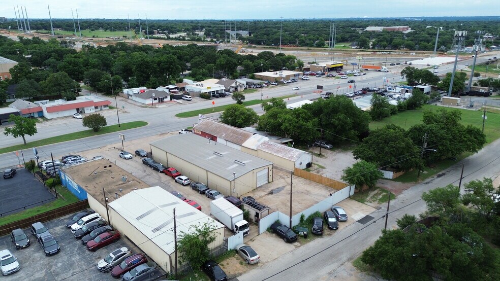 More Photos Of 5928 E Lancaster Ave, Fort Worth Freestanding For Lease