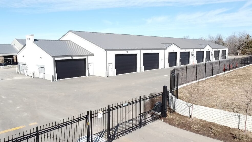 More Photos Of 2919 Commerce Dr., Derby Self Storage For Sale