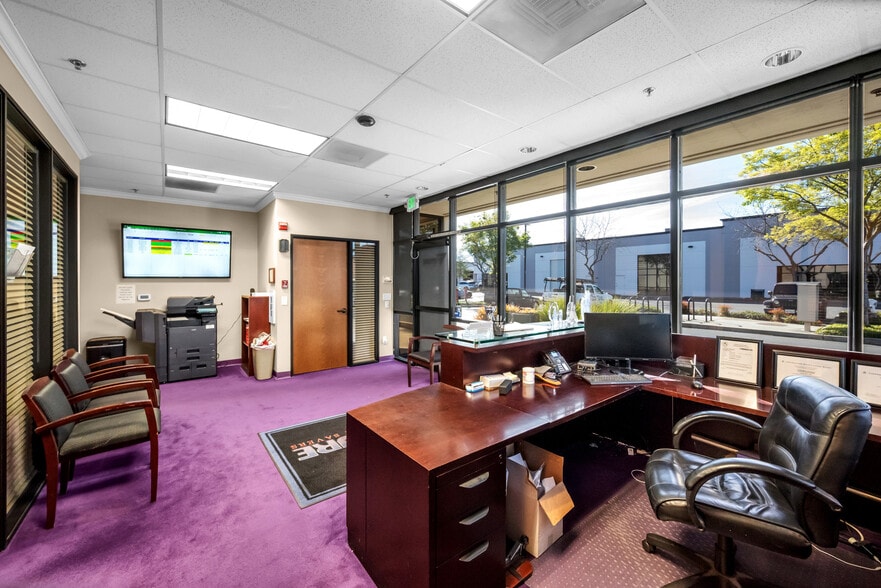 More Photos Of 9721 Kent St, Elk Grove Warehouse For Sale