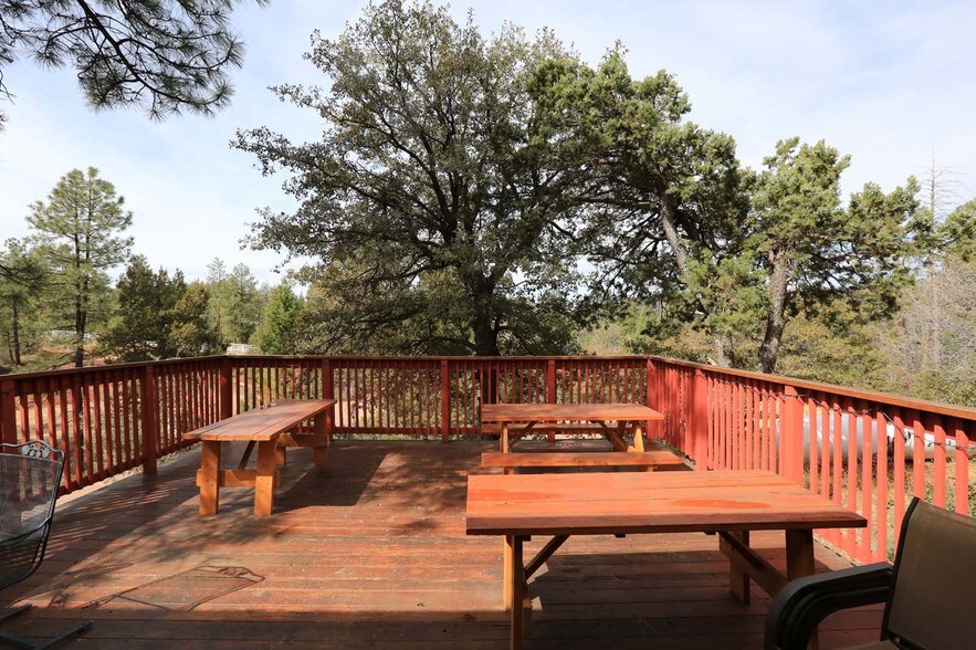 More Photos Of 7783 W Ralls Dr, Strawberry Restaurant For Sale