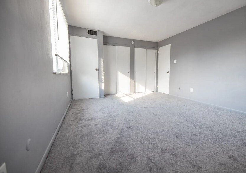 More Photos Of 1101 Broadway St, East McKeesport Apartments For Sale