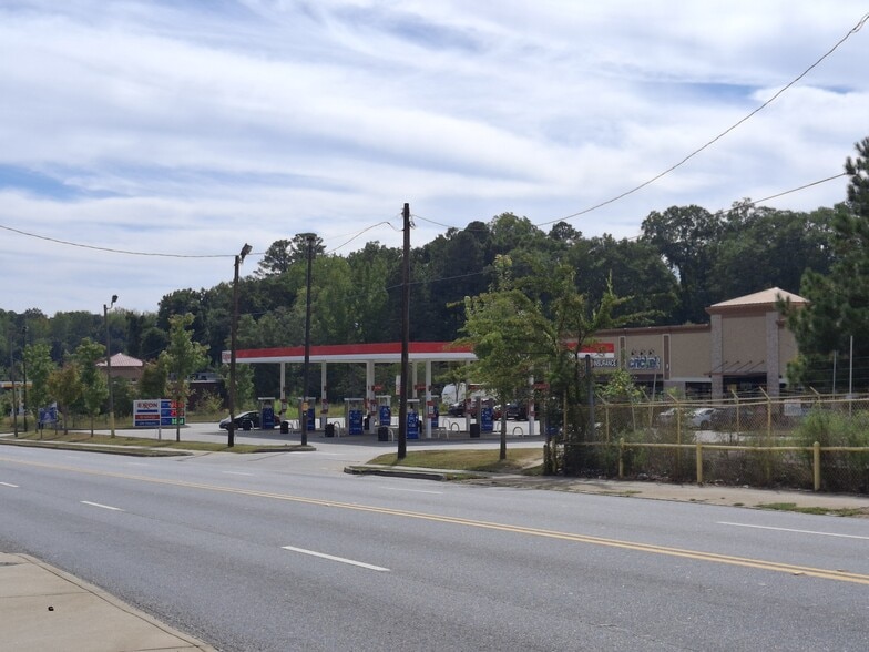 More Photos Of 2410 SW Metropolitan Pky, Atlanta Auto Repair For Sale