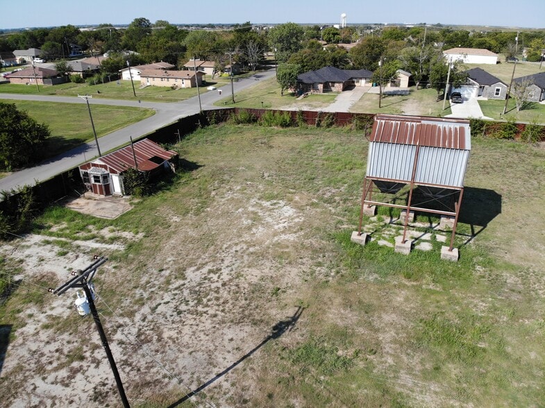 More Photos Of 207 Avenue A, Ferris Warehouse For Sale