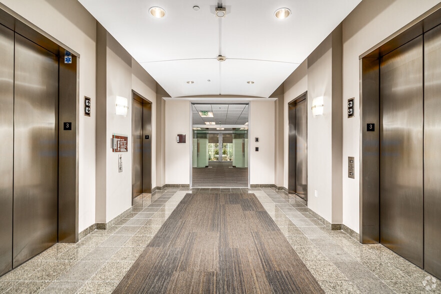 More Photos Of 27101-27201 Puerta Real, Mission Viejo Unknown For Lease