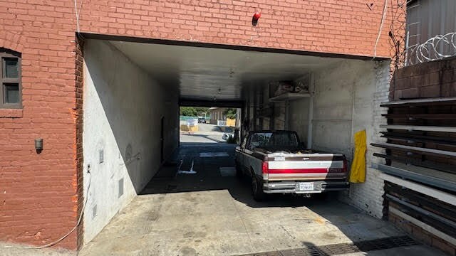 More Photos Of 1485 Lincoln Ave, Pasadena Light Manufacturing For Sale