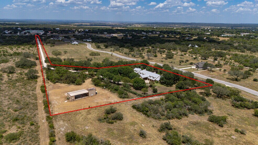 More Photos Of 2234 Highway 90 w, Castroville Flex For Sale