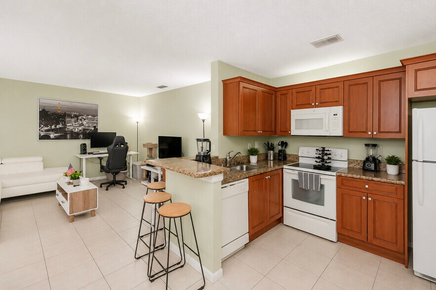 More Photos Of 4263 NW 115th Ave, Coral Springs Multifamily For Sale