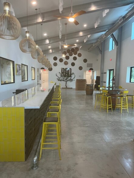 More Photos Of 20948 Corkscrew Rd, Estero Winery Vineyard For Sale