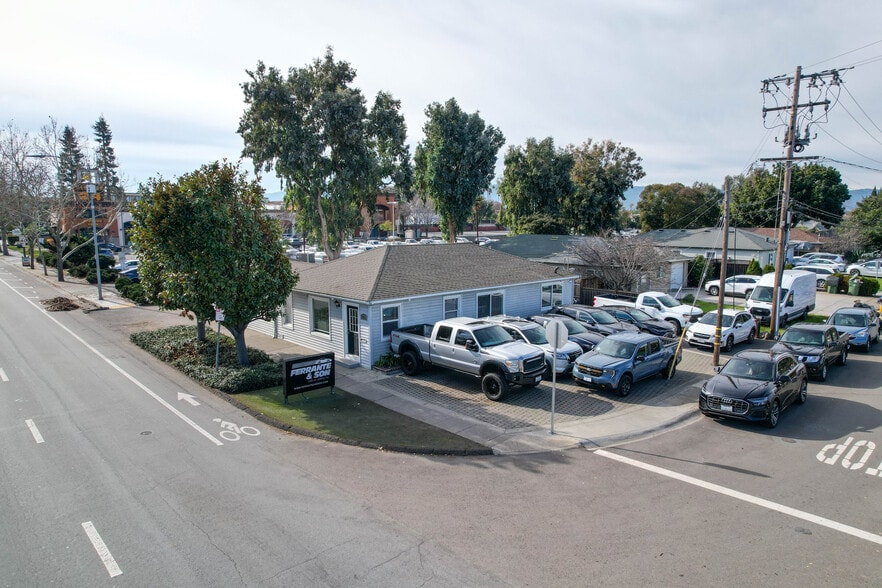 More Photos Of 651 S Winchester Blvd, San Jose Medical For Sale